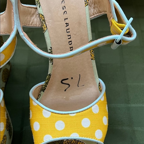 Chinese Laundry Yellow Polka Dot Pineapple Wedges - Picture 5 of 10